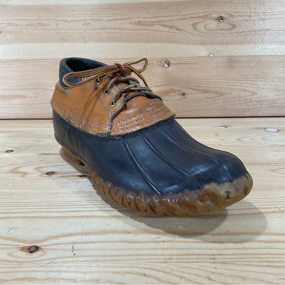 VTG LL Bean Maine Hunting Boot 
Low W/ Cuff Ankle
3 eye
Men’s 7 M
Tan/Brown